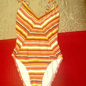 One piece bathing suit